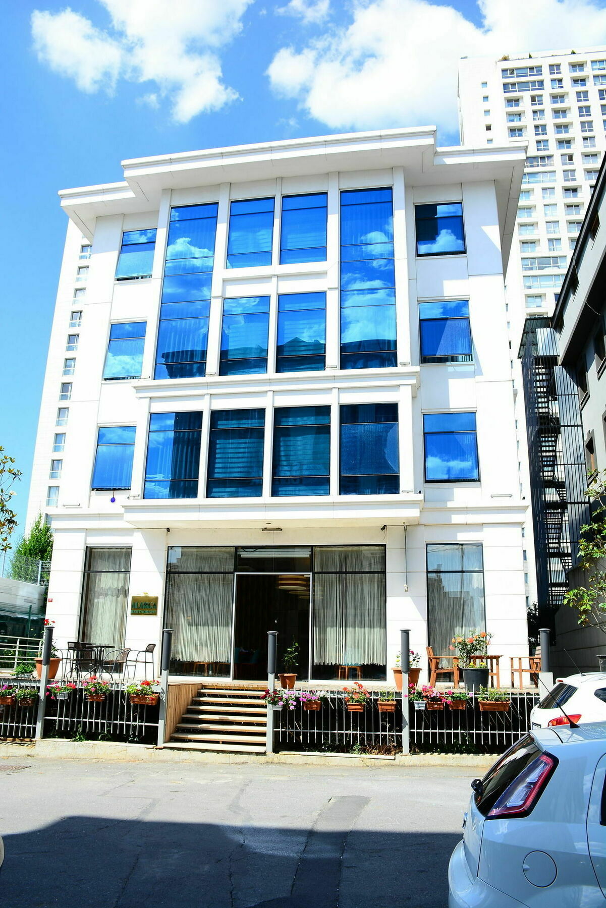 Discovery Hotel Istanbul Exterior foto